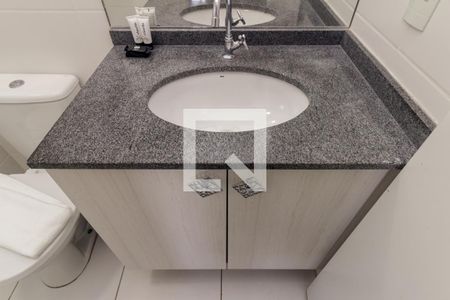 Studio à venda com 28m², 1 quarto e sem vaga Studio à venda com 28m², 1 quarto e sem vagaBanheiro