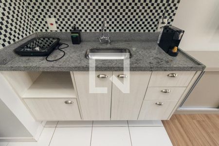 Studio à venda com 28m², 1 quarto e sem vaga Studio à venda com 28m², 1 quarto e sem vagaCozinha