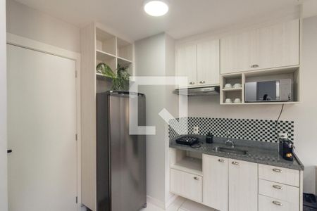 Studio à venda com 28m², 1 quarto e sem vaga Studio à venda com 28m², 1 quarto e sem vagaCozinha