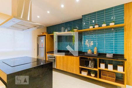 Studio à venda com 28m², 1 quarto e sem vaga Studio à venda com 28m², 1 quarto e sem vagaÁrea comum - Salão de festas