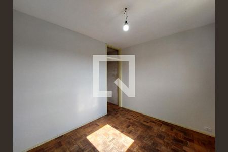 Casa à venda com 260m², 3 quartos e 2 vagas Casa à venda com 260m², 3 quartos e 2 vagasQuarto 3