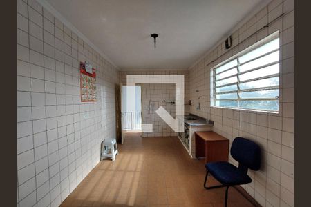 Casa à venda com 260m², 3 quartos e 2 vagas Casa à venda com 260m², 3 quartos e 2 vagasCozinha
