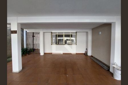 Casa à venda com 260m², 3 quartos e 2 vagas Casa à venda com 260m², 3 quartos e 2 vagasGaragem