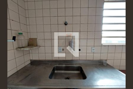 Casa à venda com 260m², 3 quartos e 2 vagas Casa à venda com 260m², 3 quartos e 2 vagasCozinha