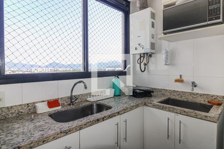 Apartamento à venda com 67m², 2 quartos e 1 vagaCozinha e Área de Serviço