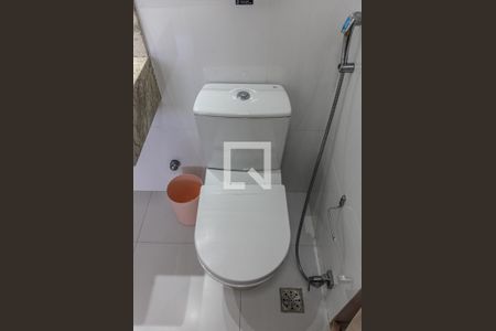 Apartamento à venda com 67m², 2 quartos e 1 vagaSuíte 2 - Banheiro