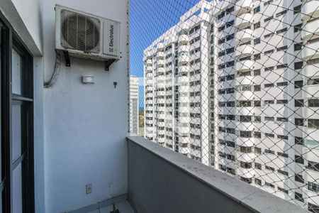 Varanda de apartamento à venda com 2 quartos, 67m² em Recreio dos Bandeirantes, Rio de Janeiro