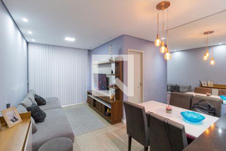 Sala de apartamento à venda com 3 quartos, 70m² em Vila Yara, Osasco