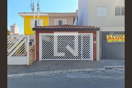 Casa à venda com 200m², 3 quartos e 2 vagasFachada
