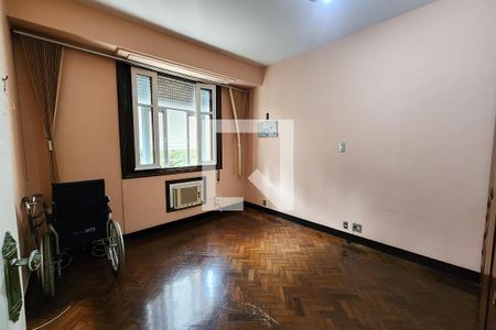 Apartamento para alugar com 282m², 4 quartos e 1 vagaSuite 3
