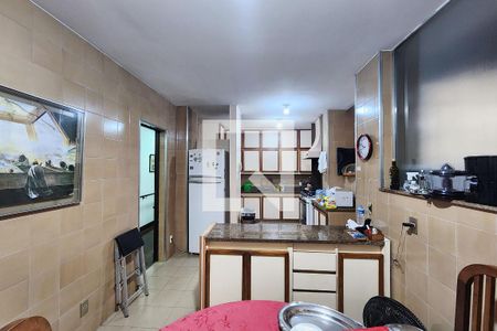 Apartamento para alugar com 282m², 4 quartos e 1 vagaCozinha