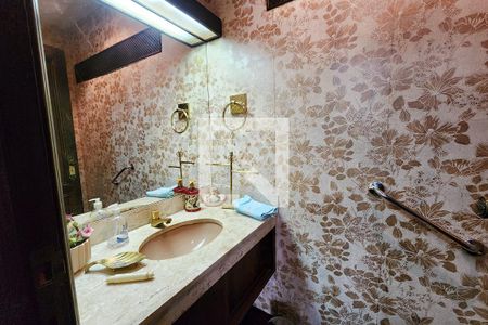 Apartamento para alugar com 282m², 4 quartos e 1 vagaLavabo