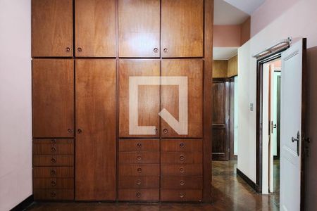 Apartamento para alugar com 282m², 4 quartos e 1 vagaSuite 3