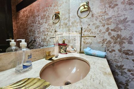 Apartamento para alugar com 282m², 4 quartos e 1 vagaLavabo