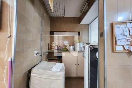 Apartamento para alugar com 282m², 4 quartos e 1 vagaÁrea de Serviço