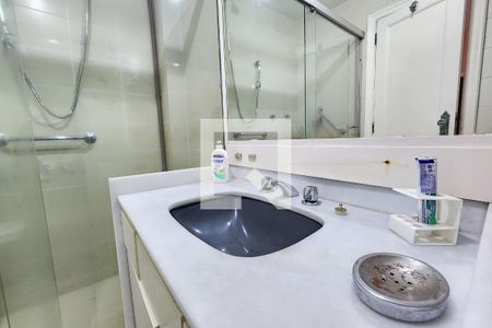 Apartamento para alugar com 282m², 4 quartos e 1 vagaBanheiro da Suite 2