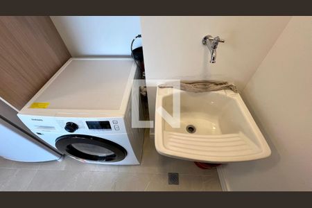 Apartamento para alugar com 70m², 2 quartos e 1 vagaÁrea de Serviço