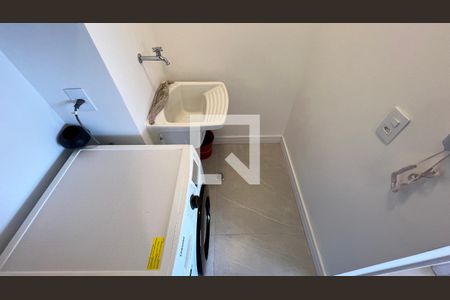 Apartamento para alugar com 70m², 2 quartos e 1 vagaÁrea de Serviço