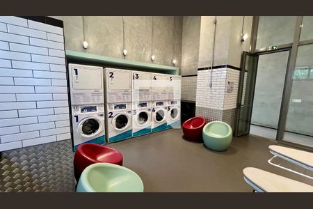 Apartamento para alugar com 70m², 2 quartos e 1 vagaLavanderia