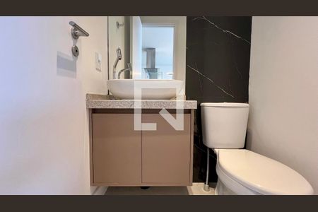 Apartamento para alugar com 70m², 2 quartos e 1 vagaLavabo
