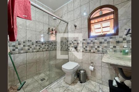 Casa à venda com 300m², 5 quartos e 4 vagasBanheiro 4