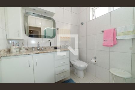 Casa à venda com 152m², 3 quartos e 2 vagas