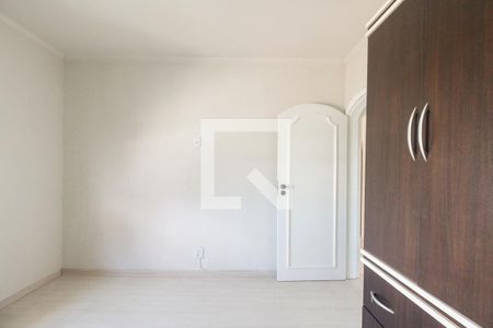 Quarto 1 de casa para alugar com 4 quartos, 225m² em Vila Carrão, São Paulo