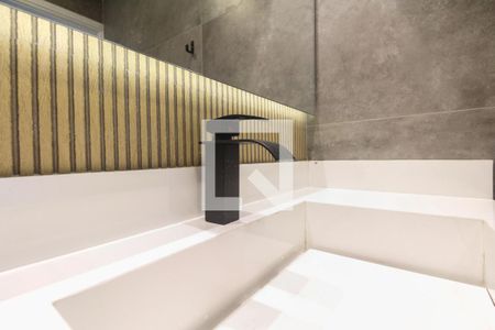 Banheiro Suíte  de casa à venda com 4 quartos, 225m² em Vila Carrão, São Paulo