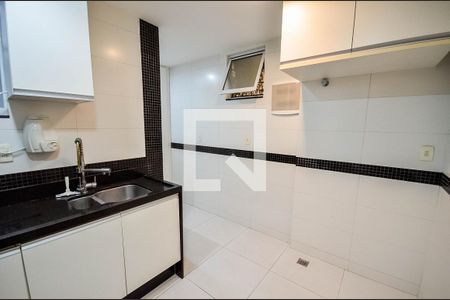 Apartamento à venda com 83m², 3 quartos e sem vagaCozinha