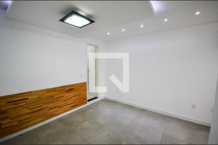 Apartamento à venda com 83m², 3 quartos e sem vagaSuíte
