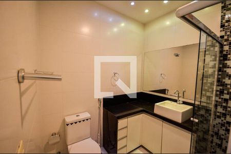 Apartamento à venda com 83m², 3 quartos e sem vagaBanheiro Social