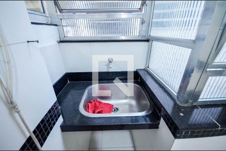 Apartamento à venda com 83m², 3 quartos e sem vagaÁrea de Serviço