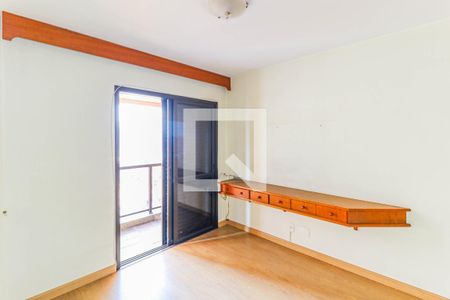 Apartamento à venda com 197m², 4 quartos e 3 vagasSuíte 2