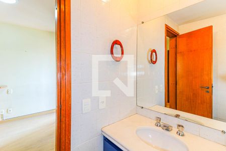 Apartamento à venda com 197m², 4 quartos e 3 vagasBanheiro Suíte 3