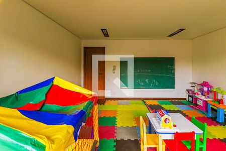 Apartamento à venda com 197m², 4 quartos e 3 vagasÁrea comum - Brinquedoteca