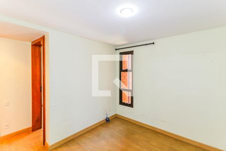 Apartamento à venda com 197m², 4 quartos e 3 vagasHall Quartos