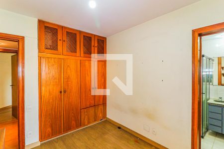 Apartamento à venda com 197m², 4 quartos e 3 vagasSuíte 4