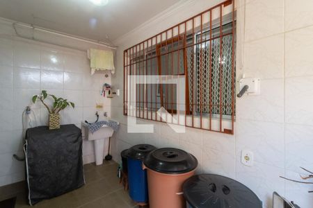 Casa para alugar com 80m², 3 quartos e 2 vagas Casa para alugar com 80m², 3 quartos e 2 vagasÁrea de Serviço