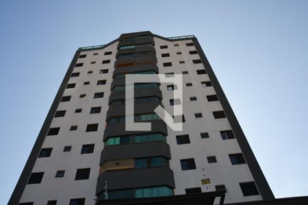 Apartamento à venda com 74m², 2 quartos e 2 vagasFachada