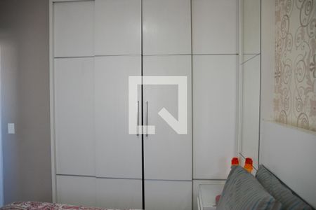 Apartamento à venda com 74m², 2 quartos e 2 vagasQuarto 2