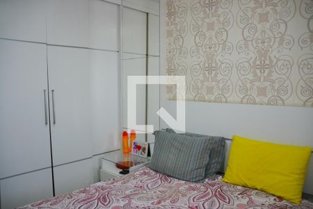 Apartamento à venda com 74m², 2 quartos e 2 vagasQuarto 2