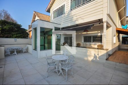 Casa para alugar com 500m², 4 quartos e 4 vagasVaranda