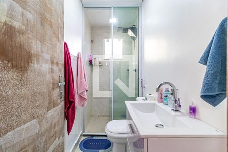 Banheiro social de casa à venda com 3 quartos, 180m² em Jardim Esmeralda, São Paulo