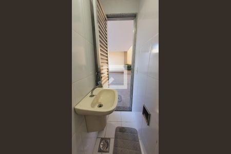 Apartamento para alugar com 116m², 2 quartos e 1 vagaBanheiro da Área Comum