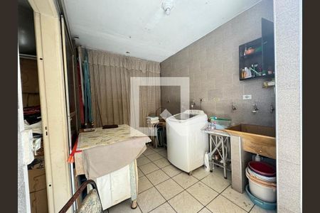 Casa à venda com 178m², 3 quartos e 2 vagasFoto 30