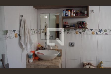 Casa à venda com 349m², 2 quartos e 5 vagasBanheiro da Suíte