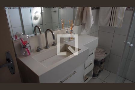 Casa à venda com 349m², 2 quartos e 5 vagasBanheiro