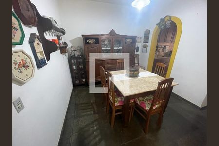 Casa à venda com 3 quartos, 120m² em Cachoeira, Niterói