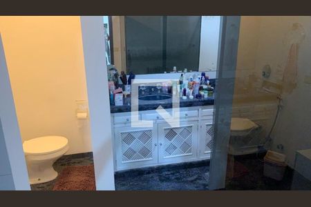 Casa à venda com 4 quartos, 400m² em São Francisco, Niterói