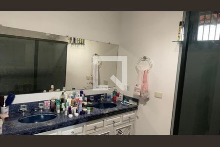 Casa à venda com 4 quartos, 400m² em São Francisco, Niterói